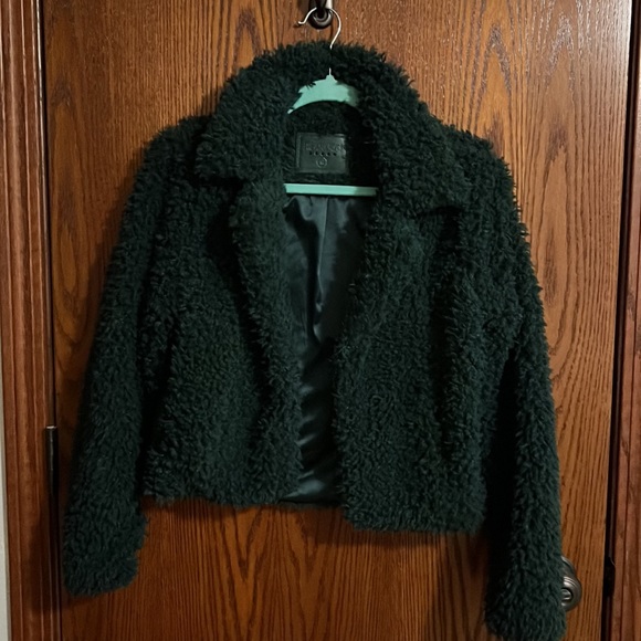 BLANK NYC FAUX FUR TEDDY COAT - GREEN - Picture 2 of 4